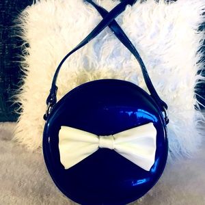 ❤️ SourPuss Bag W/White Bow like new used once IN LIKE NEW CONDITION